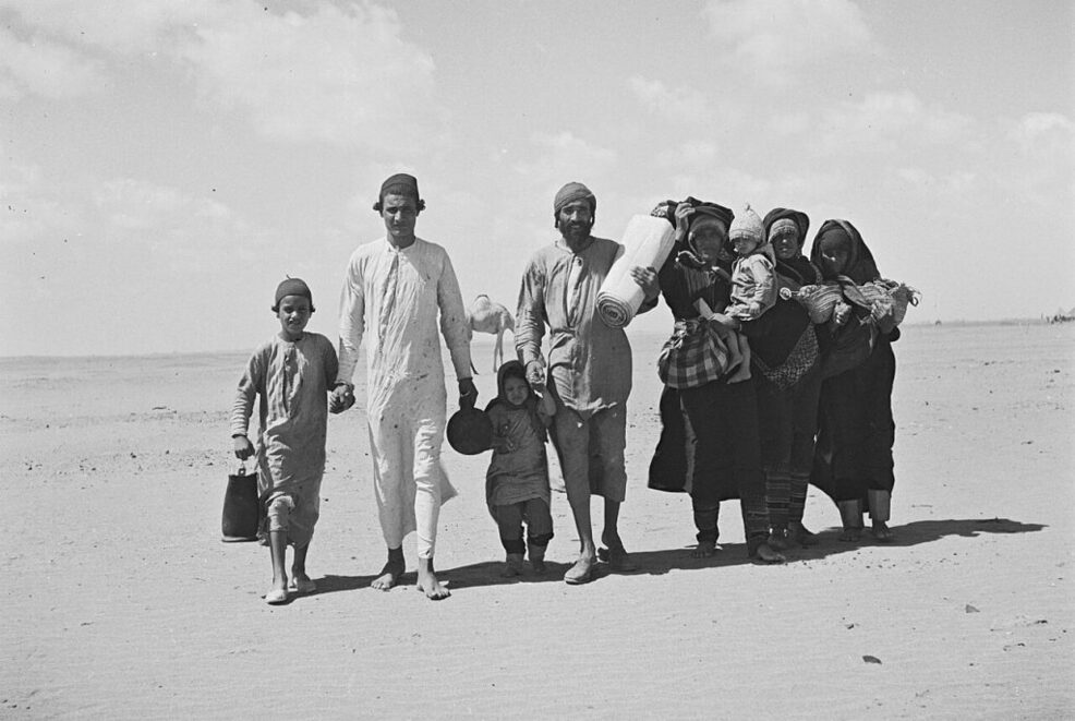 Yemenites go to Aden 1024x686
